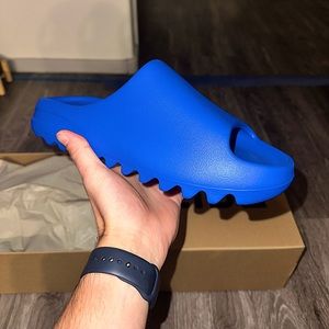 Size 11 adidas Yeezy Slide Azure Blue